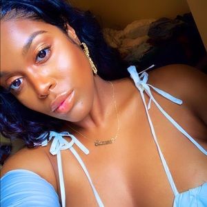 Meet your Posher, Suzana